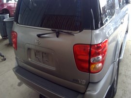 2002 TOYOTA SEQUOIA, SILVER, SR5 MODEL, AT ,2WD,   Z26308